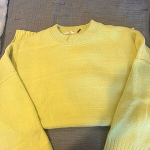 Free people sweater size large